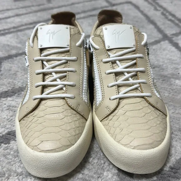Guisseppe shoes FRANKIE: Low-top sneakers White | Giuseppe Zanotti main image 4